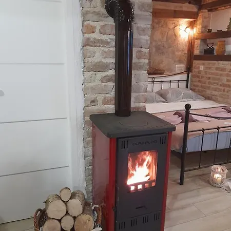 Ada 3* Gracac (Zadar)