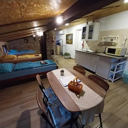 Ada Aparthotel 3*