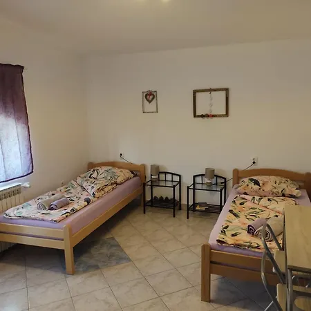 Ada 3* Gračac