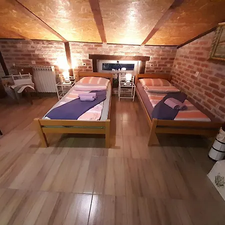 Aparthotel Ada 3*