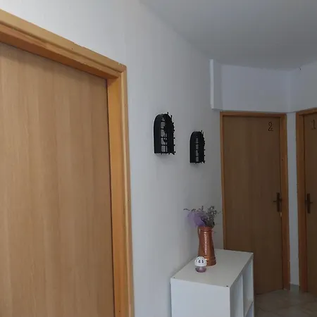 Ada Aparthotel Gračac
