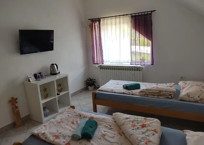 Ada Lägenhetshotell 3*