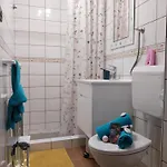 Ada 3*