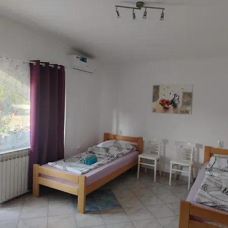 Ada 3* Gračac